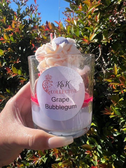 Grape Bubblegum dessert candle
